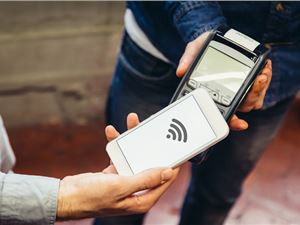 OpenAI y PayPal colaboran para realizar pagos directos y compras empresariales en ChatGPT